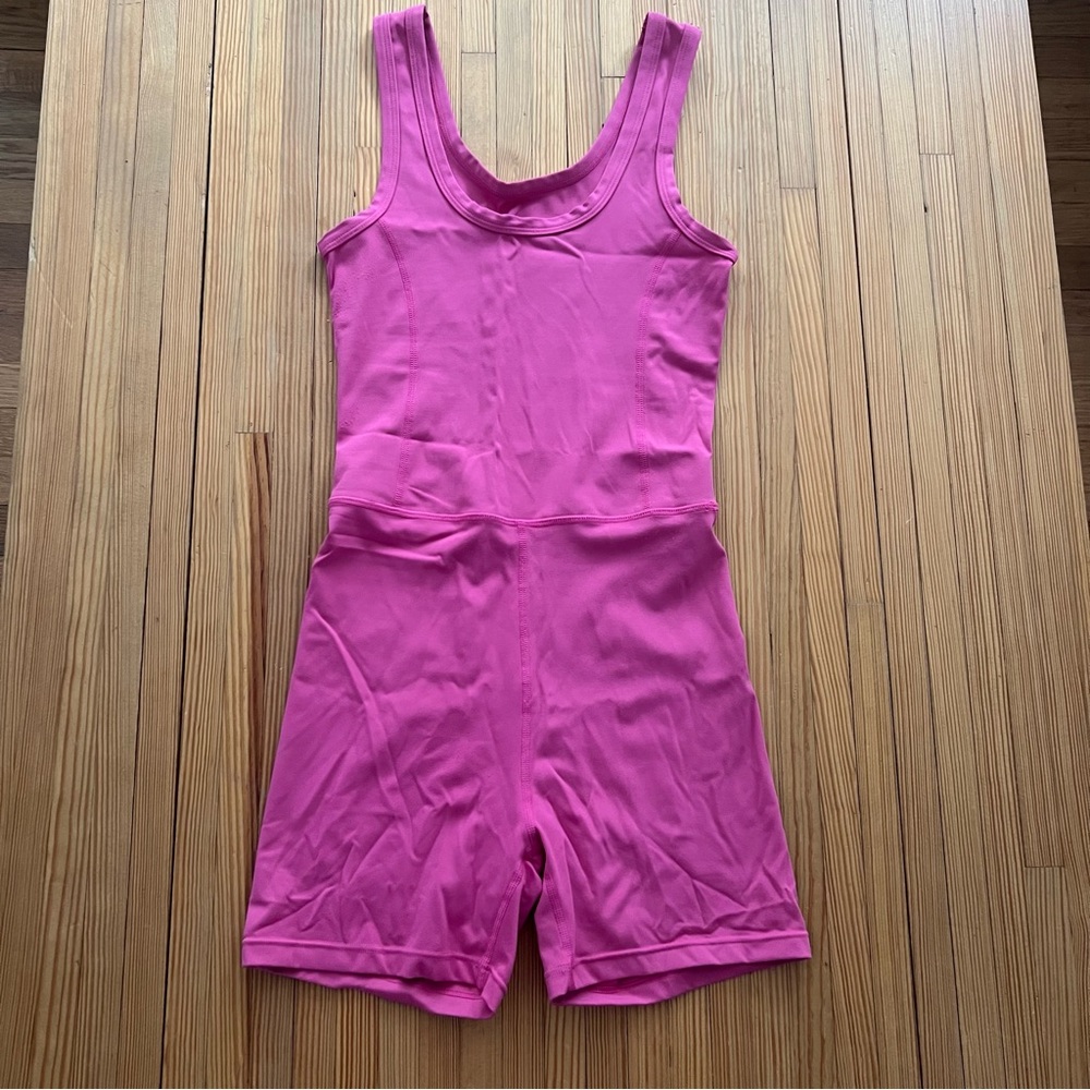 Pink sporty suit